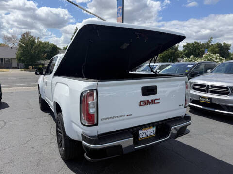 2020 GMC Canyon SLE