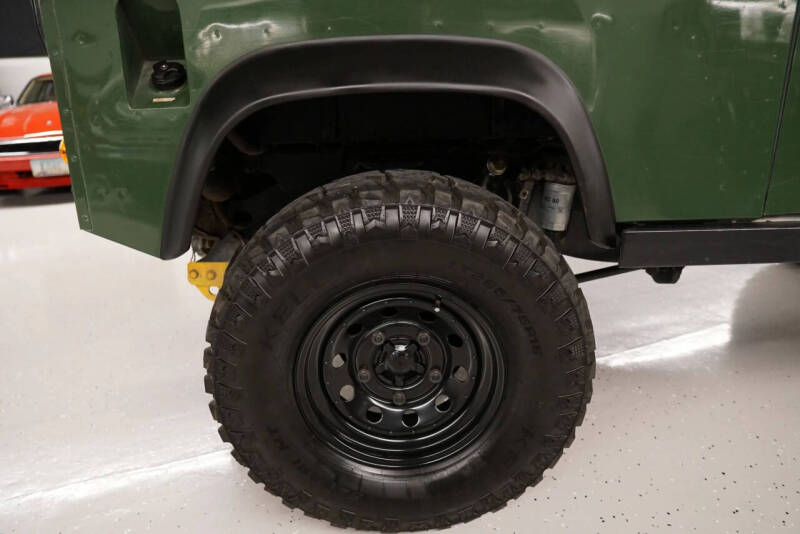 2000 Land Rover Defender