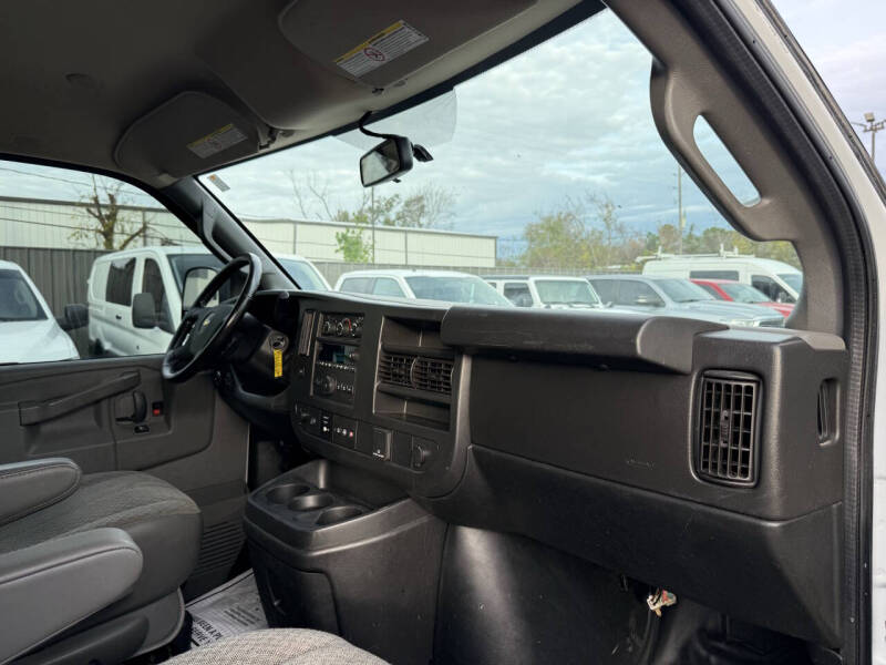 2020 Chevrolet Express 2500