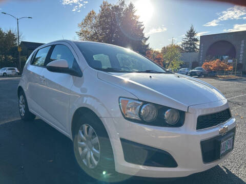 2014 Chevrolet Sonic LS Auto