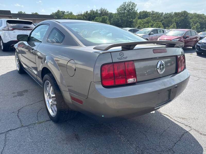 2005 Ford Mustang V6 Premium