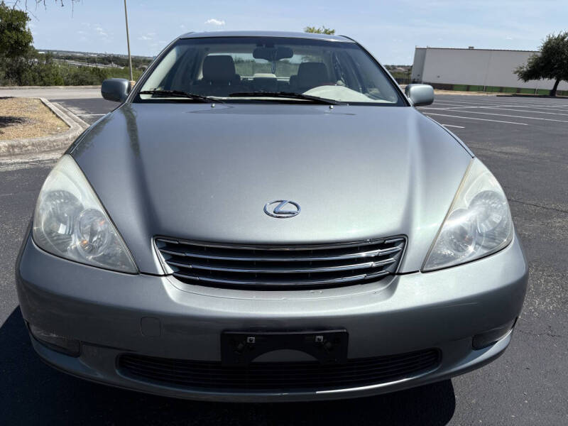2004 Lexus ES 330