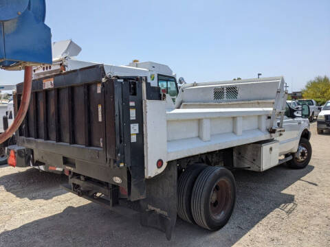2001 Ford F-550 Super Duty