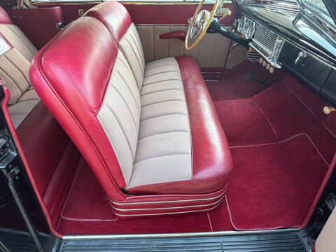 1950 Packard Custom 8 Victoria