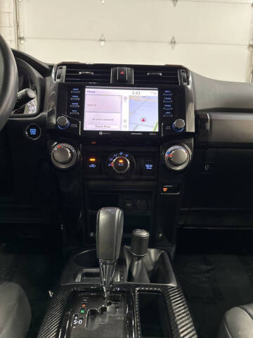 2020 Toyota 4Runner Venture Edition