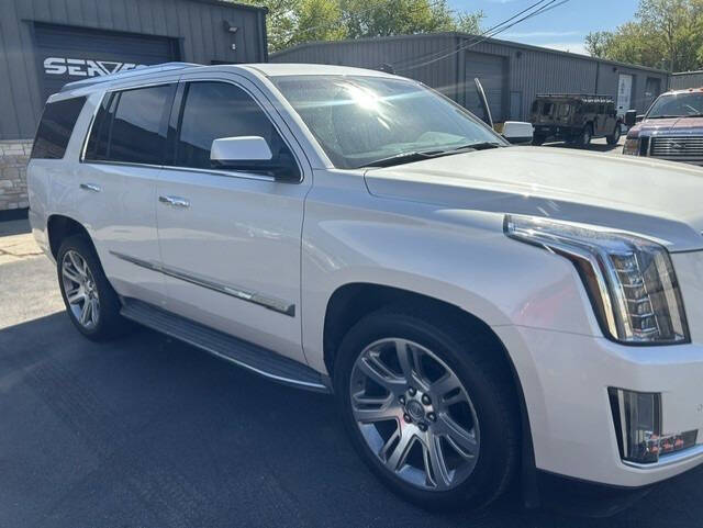 2015 Cadillac Escalade Luxury