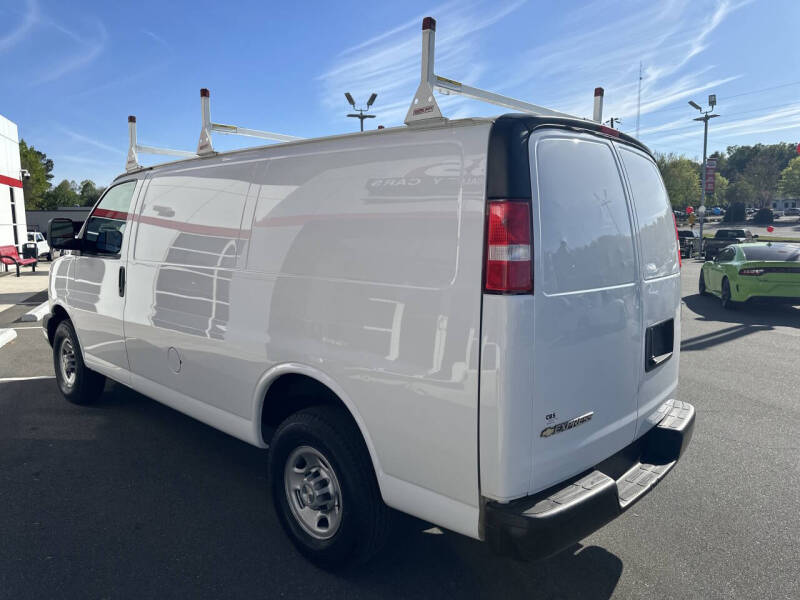 2023 Chevrolet Express 2500