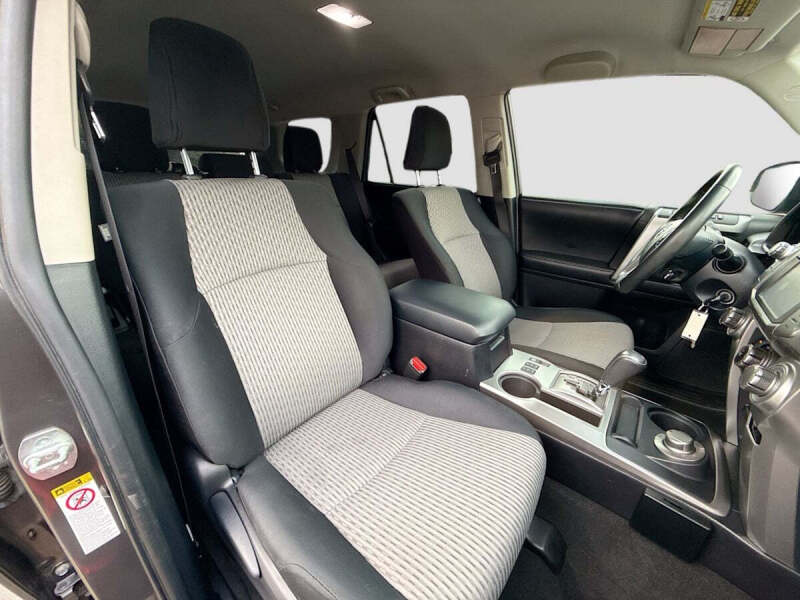 2014 Toyota 4Runner SR5