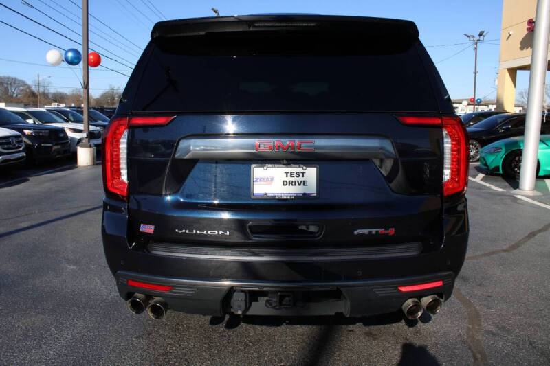 2022 GMC Yukon AT4