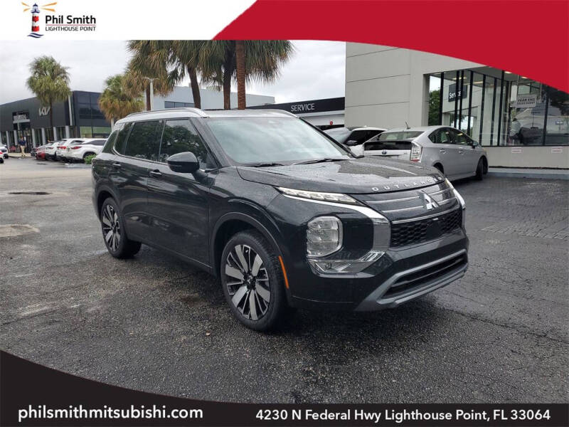 2025 Mitsubishi Outlander SEL Platinum Edition's photo