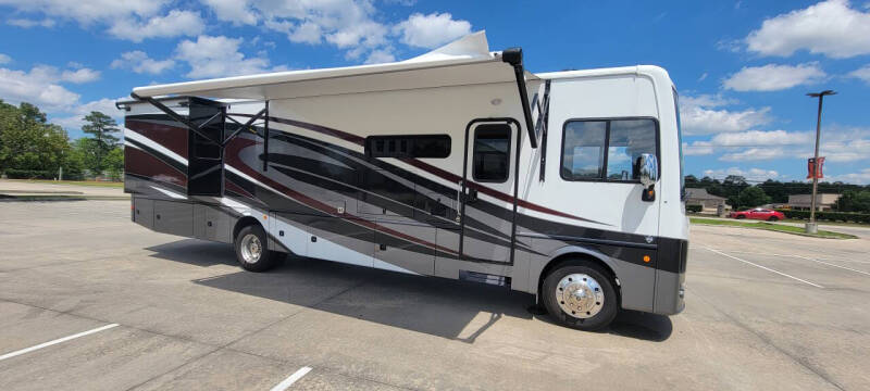 2021 Holiday Rambler Vacationer 36F