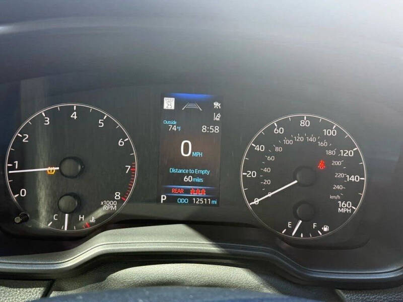 2024 Toyota Corolla Cross LE