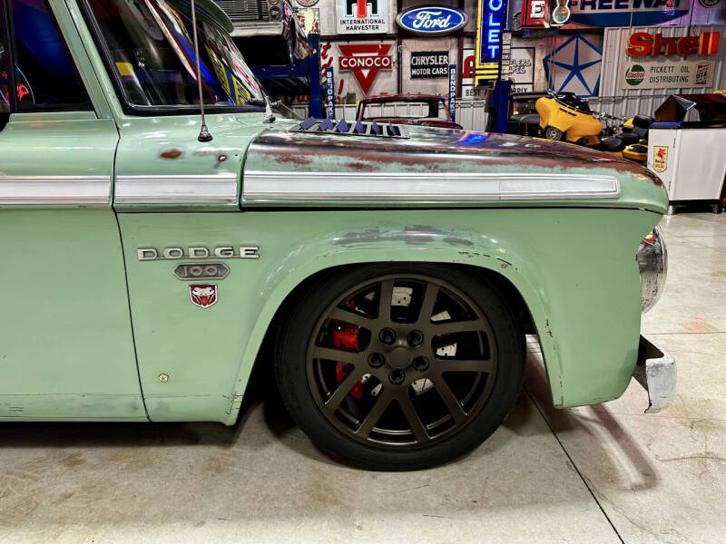 1967 Dodge D100 Pickup