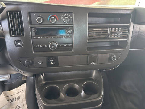 2018 GMC Savana 2500