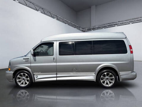 2018 GMC Savana 2500