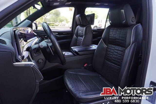 2023 Cadillac Escalade-V
