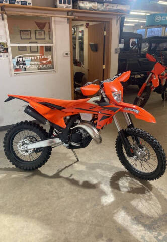 2025 KTM 150 XC-W