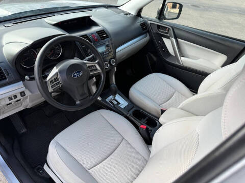 2014 Subaru Forester 2.5i