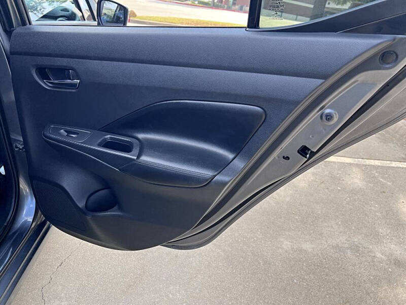 2020 Nissan Versa SV