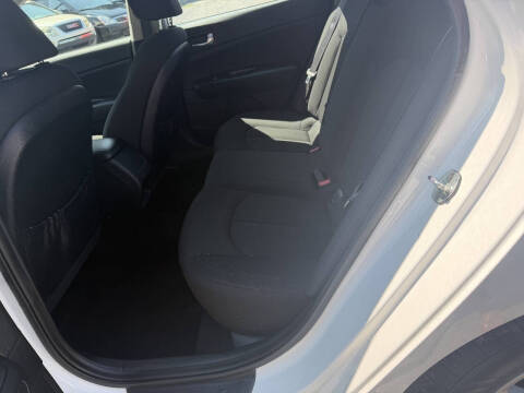 2016 Kia Optima LX