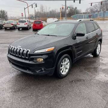 2015 Jeep Cherokee for sale at BUCKEYE DAILY DEALS in Chillicothe OH