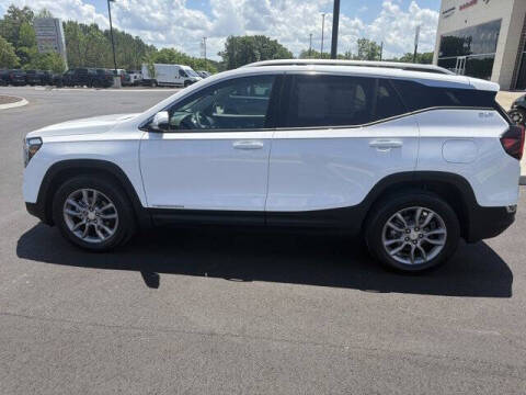 2024 GMC Terrain SLT
