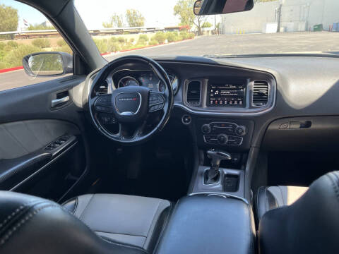 2020 Dodge Charger SXT