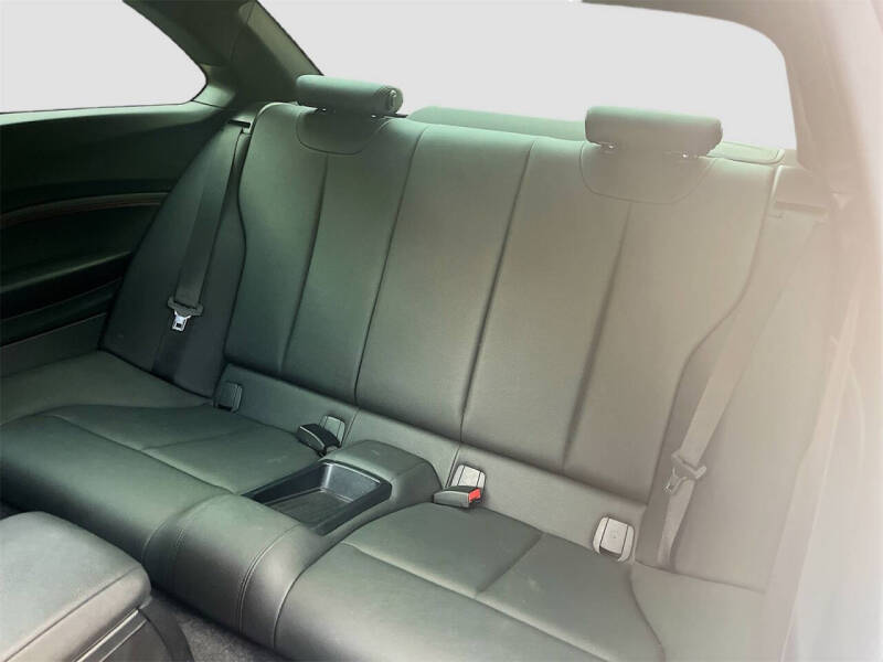 2019 BMW 2 Series 230i