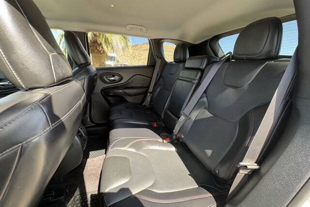 2019 Jeep Cherokee Trailhawk Elite