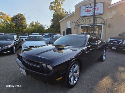 2011 Dodge Challenger SE