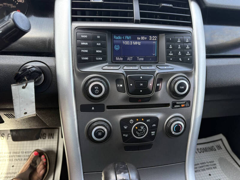2013 Ford Edge SE