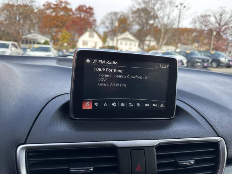 2015 Mazda MAZDA3 i Sport