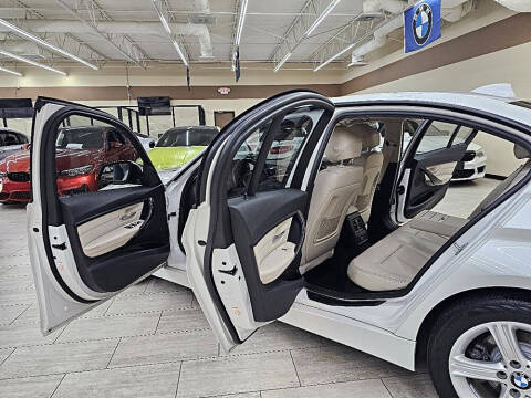 2015 BMW 3 Series 328i