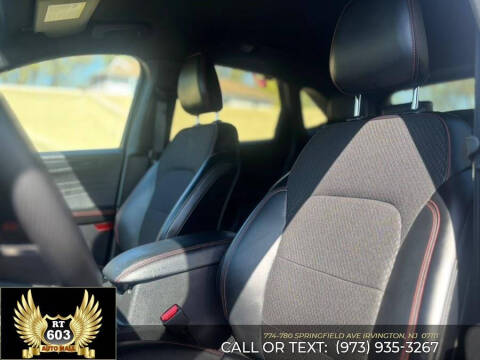 2025 Ford Escape ST-Line