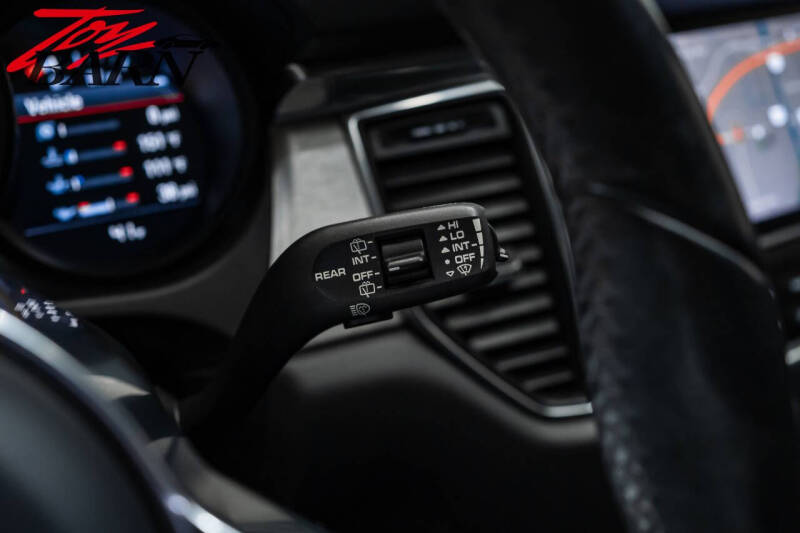 2018 Porsche Macan GTS