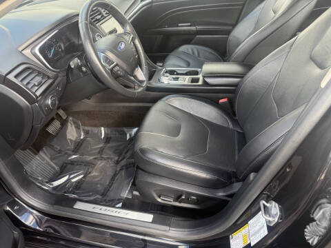 2020 Ford Fusion Titanium