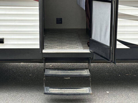 2018 Coleman Lantern