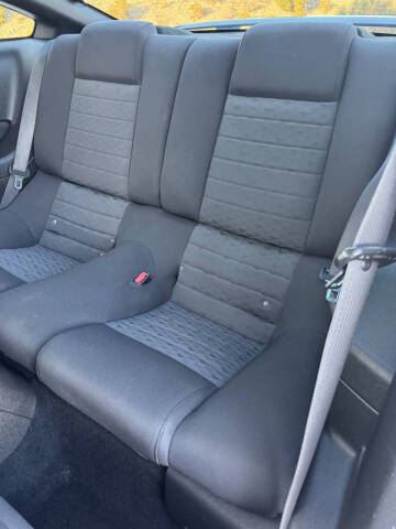 2007 Ford Mustang GT Deluxe