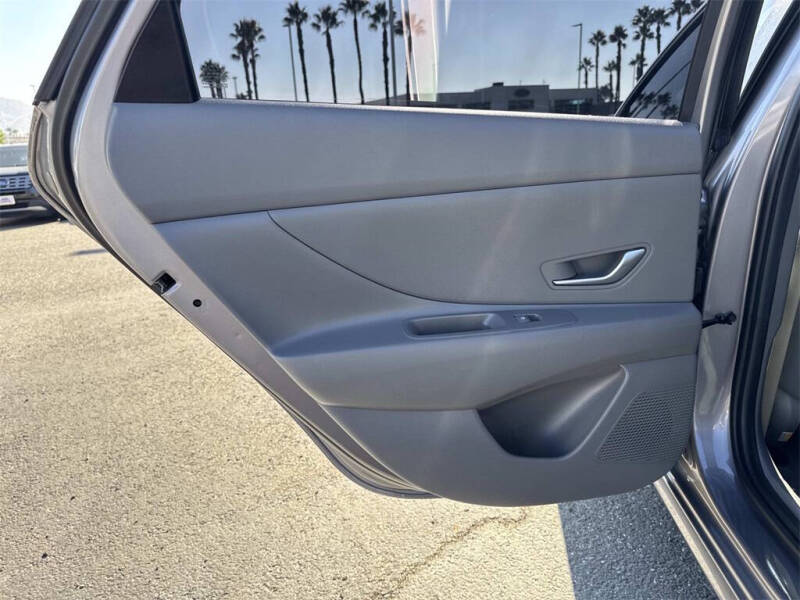 2024 Hyundai Elantra Hybrid Blue