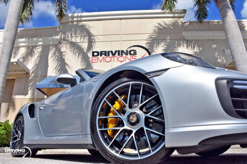 2018 Porsche 911 Turbo S