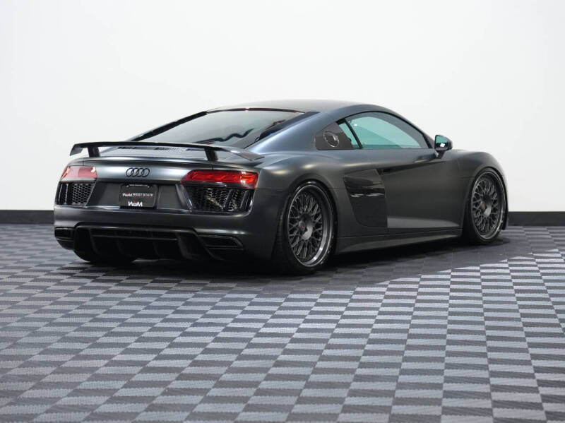 2017 Audi R8 5.2 quattro V10 Plus