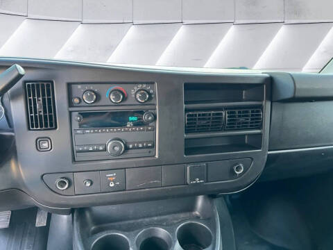 2021 GMC Savana 2500