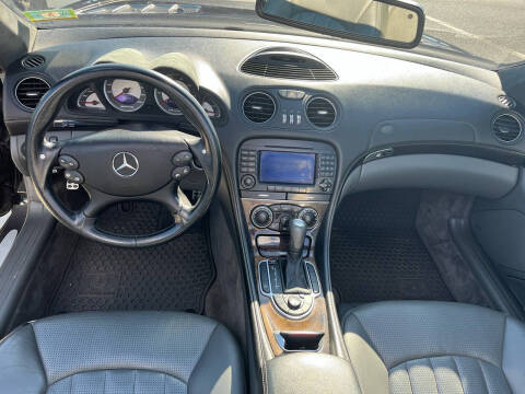 2005 Mercedes-Benz SL-Class SL 55 AMG