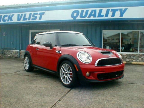 2011 MINI Cooper John Cooper Works
