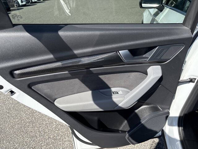 2022 Audi SQ5 3.0T quattro Premium