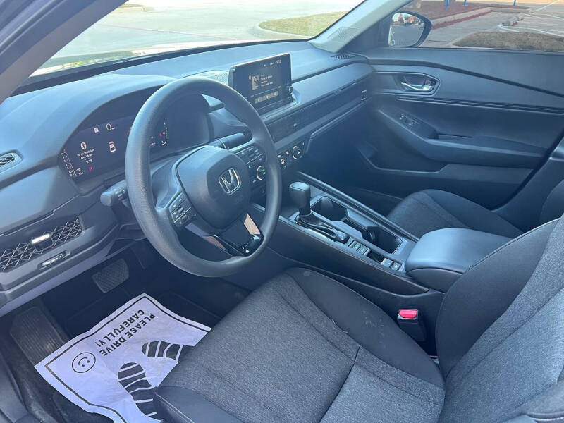 2025 Honda Accord SE