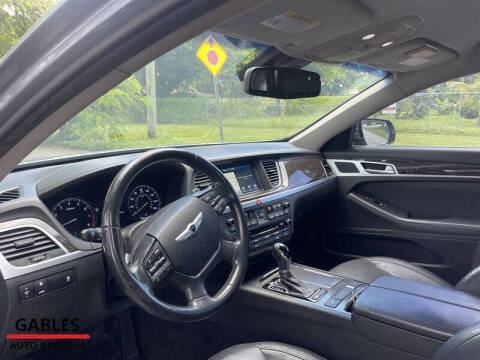 2015 Hyundai Genesis