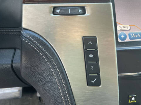 2013 Cadillac Escalade Platinum Edition