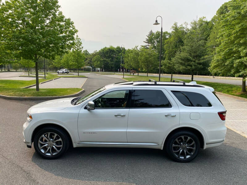 2017 Dodge Durango null photo 6