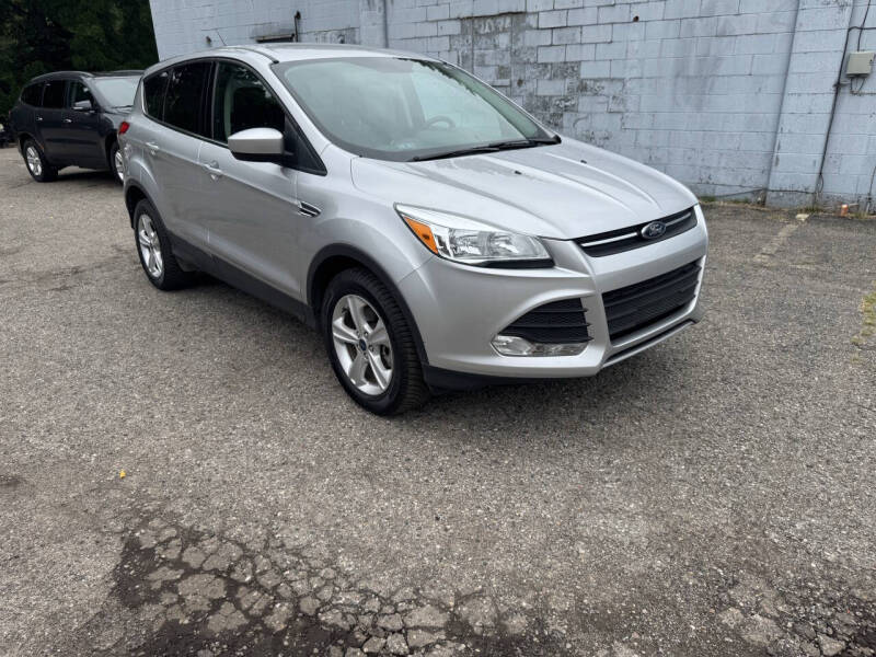 2015 Ford Escape SE's photo